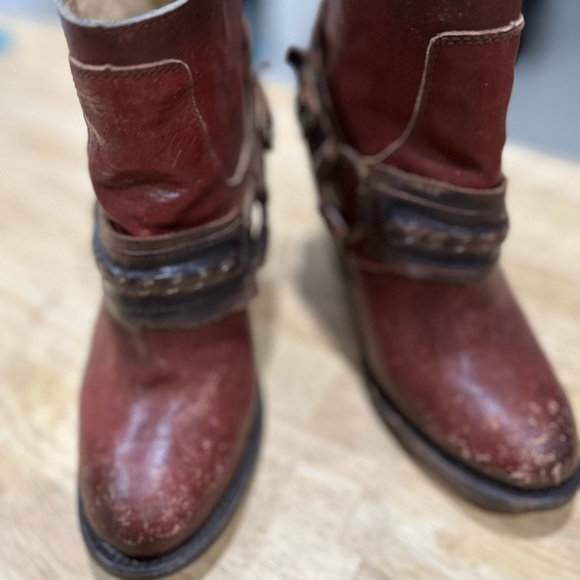 Freebird by Steven Dark Red Leather Boots Size 7 El Paso - Picture 3 of 11